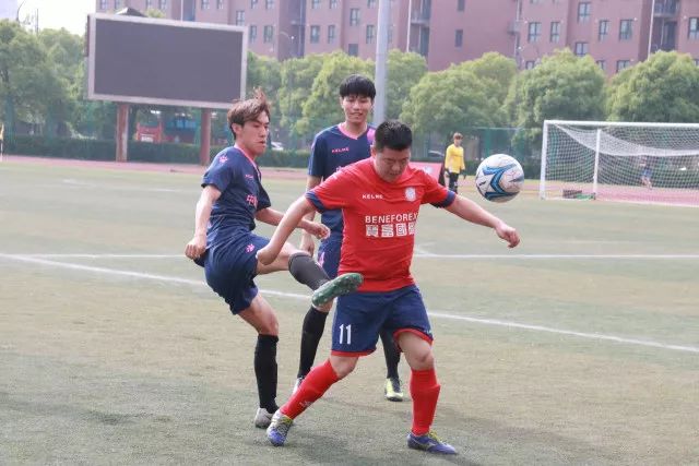 福基纳逆转夺冠 2026赛季取得五大成就